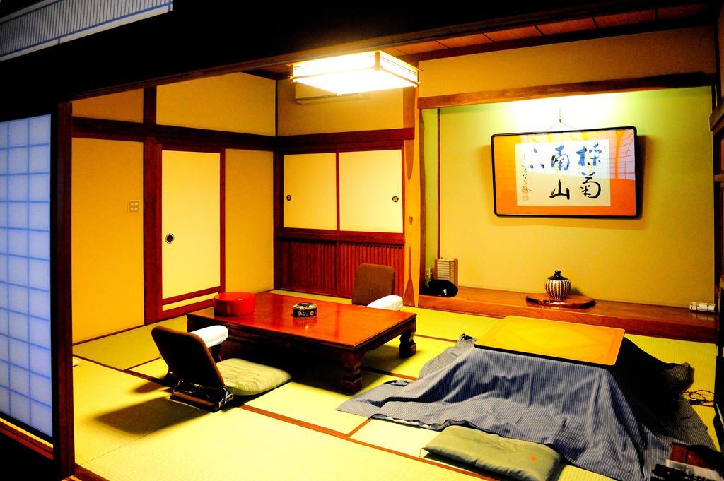 Ryugon Hotel Minamiuonuma Buitenkant foto